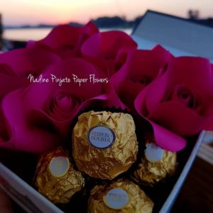 Nadine Pinjate Paper Flowers