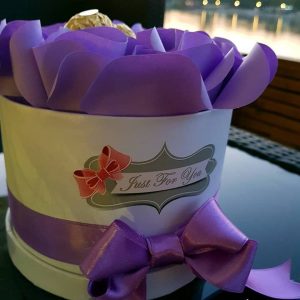 Nadine Pinjate Paper Flowers