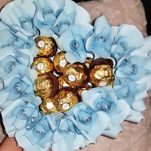 Nadine Pinjate Paper Flowers