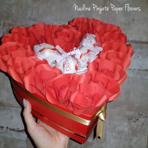Nadine Pinjate Paper Flowers