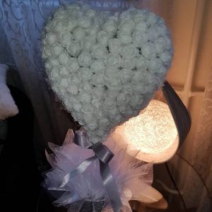 Nadine Pinjate Paper Flowers