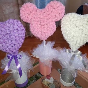Nadine Pinjate Paper Flowers
