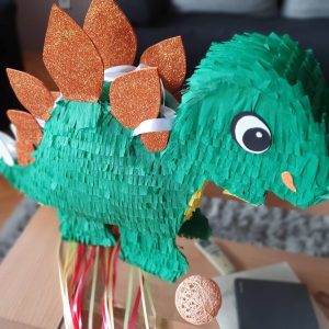 Pinjata Baby Dinosaur