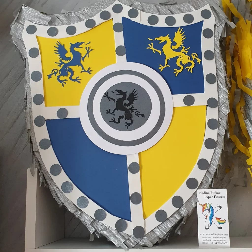 Pinjata Stit - Nadine Pinjate